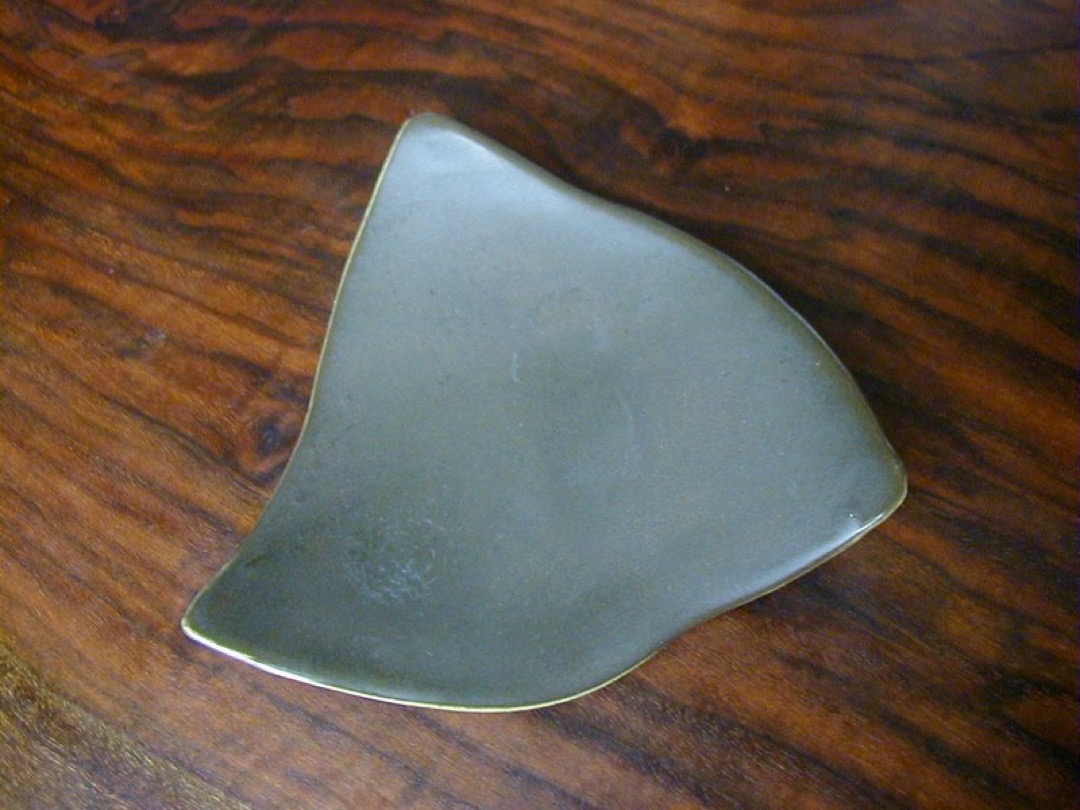 Plain Triangle Platter